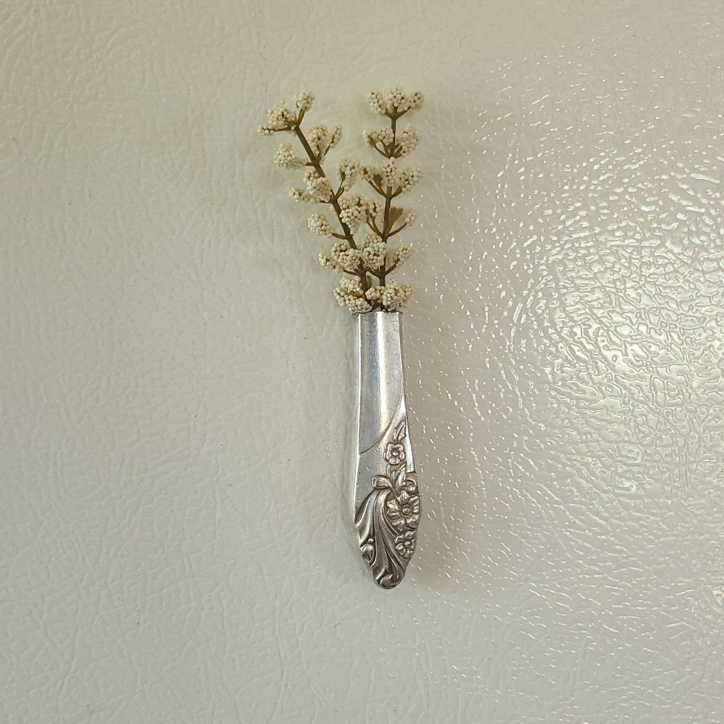 Flower Bud Vase Magnet